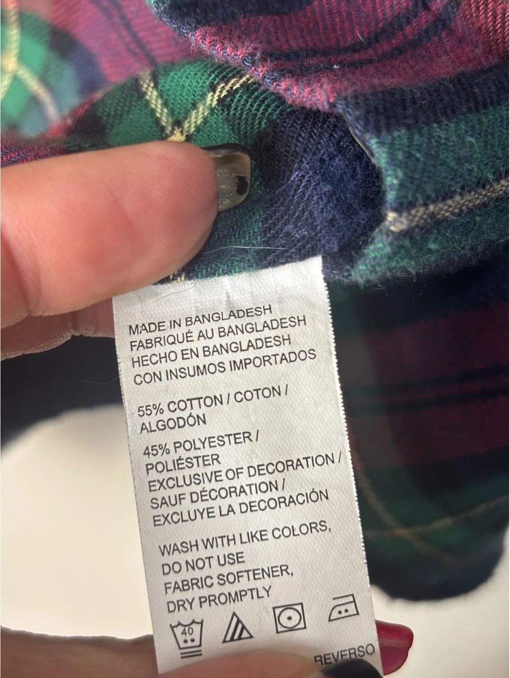 IZOD Men’s Medium Plaid Flannel Shirt Navy Green Red Button Down Long Sleeve